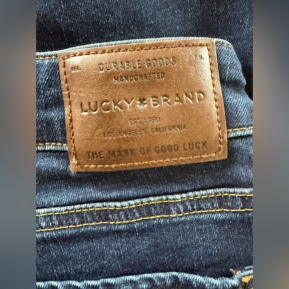 Lucky Brand Lolita Skinny Jeans - 2/26A - Picture 6 of 8